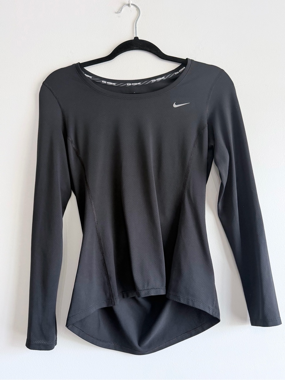 Nike Dri-FIT Reflective Long Sleeve Running Shirt M